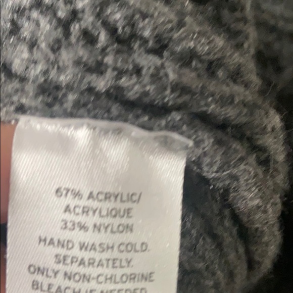 B.P. Grey Crew Neck Sweater - Picture 4 of 4